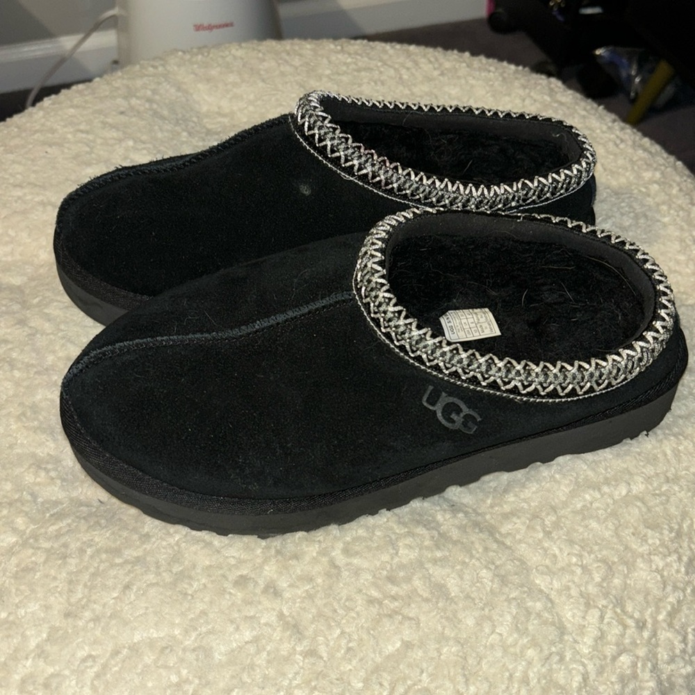 Tazman Ugg slippers